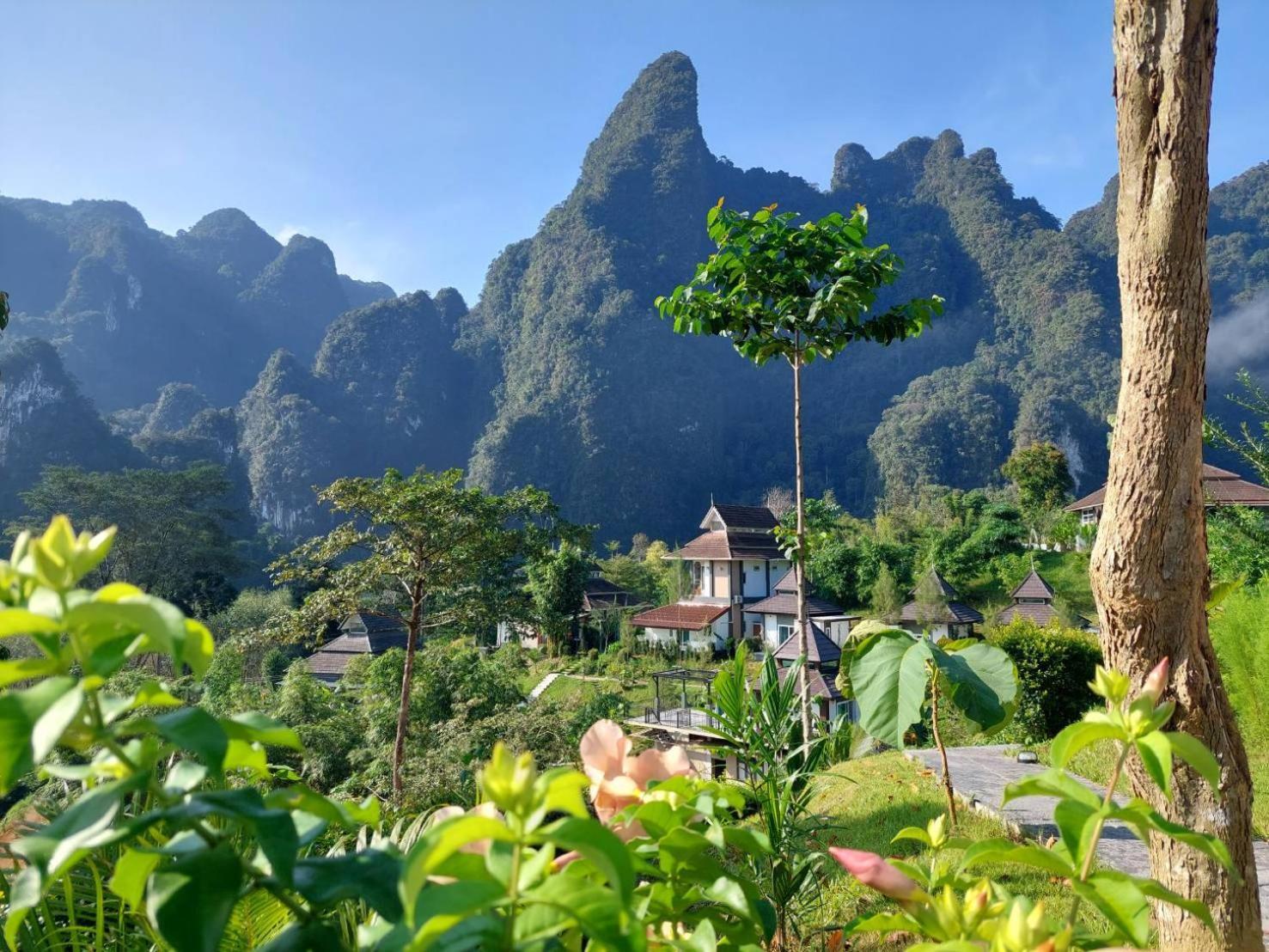 Magical Mountain View Resort Khao Sok National Park Esterno foto