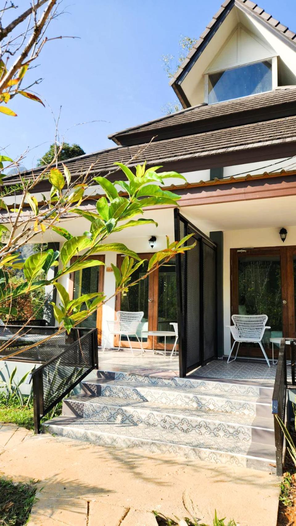Magical Mountain View Resort Khao Sok National Park Esterno foto