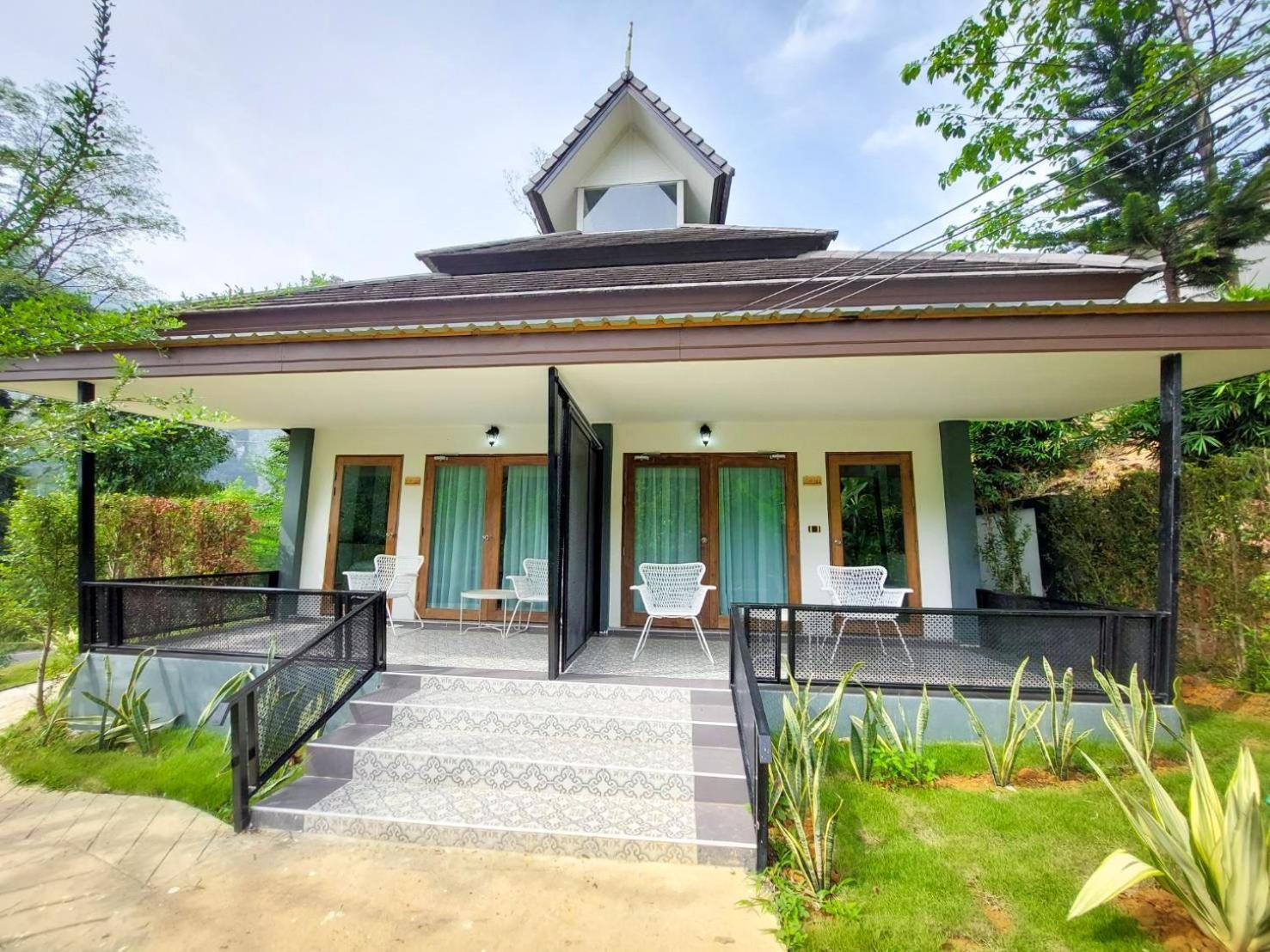 Magical Mountain View Resort Khao Sok National Park Esterno foto
